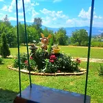Kuca Za Odmor Vitez