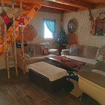 Kuca Za Odmor Vitez