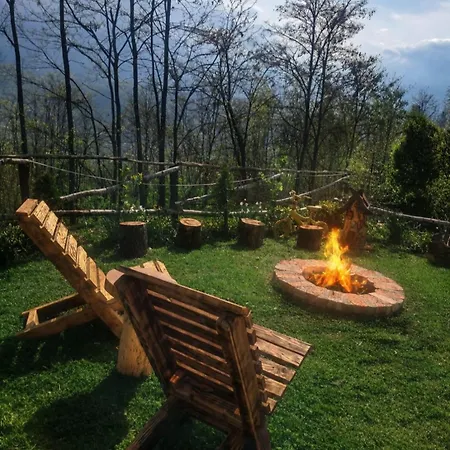 Chalet Kuca Za Odmor *
